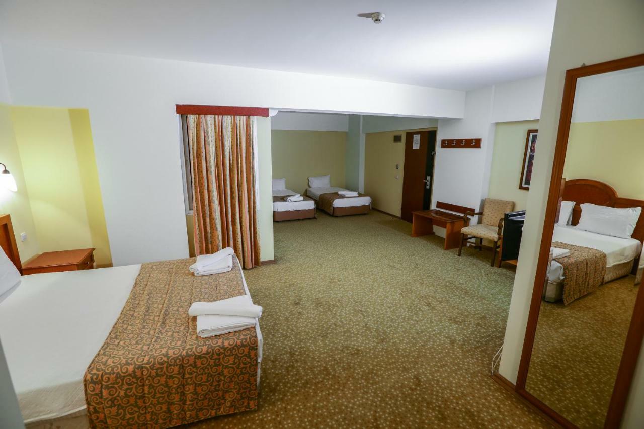 Kayhanbey Hotel クシャダス エクステリア 写真