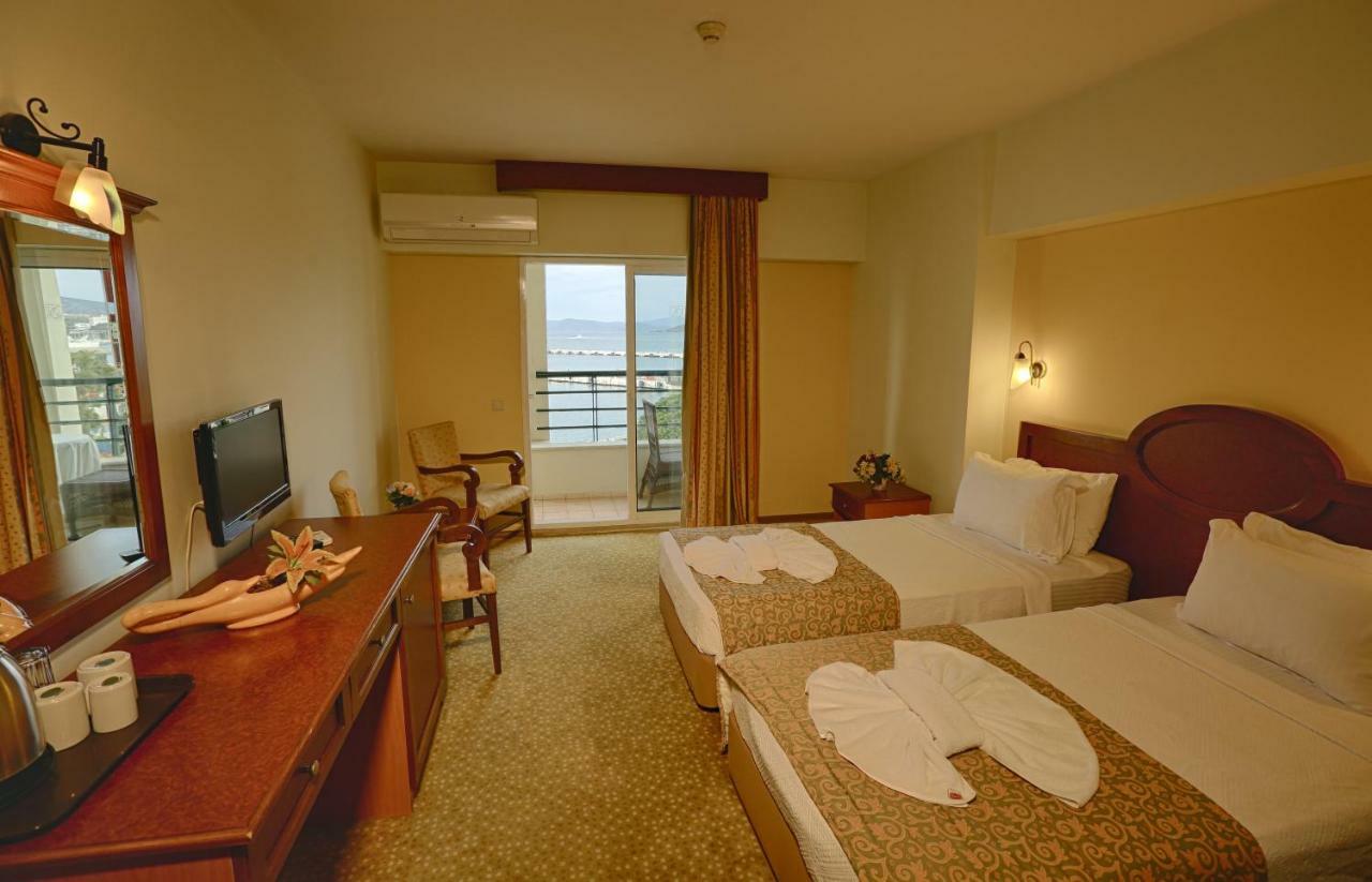 Kayhanbey Hotel クシャダス エクステリア 写真